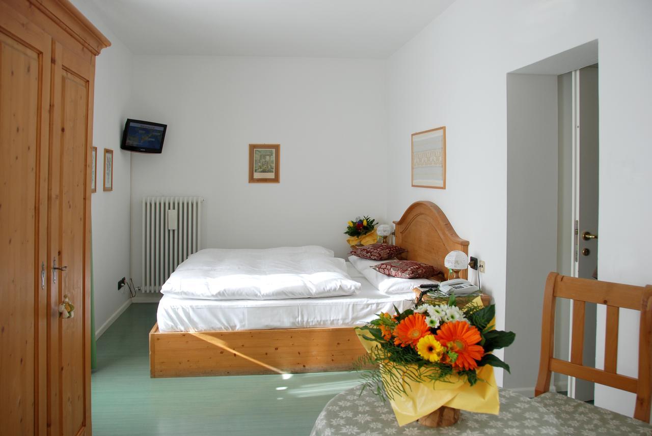 Hotel Oasi Cortina d'Ampezzo Ngoại thất bức ảnh