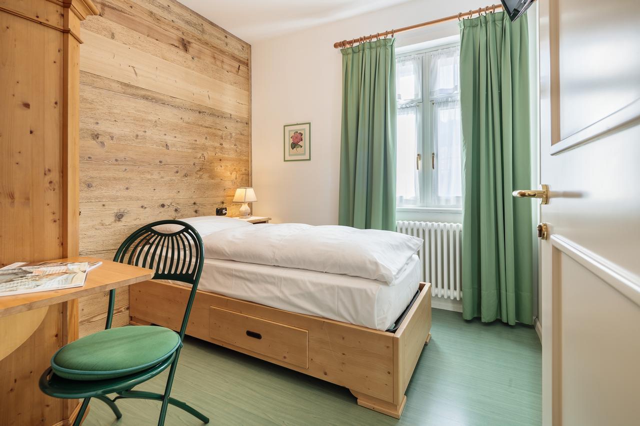 Hotel Oasi Cortina d'Ampezzo Ngoại thất bức ảnh